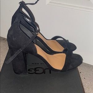 Black High heels